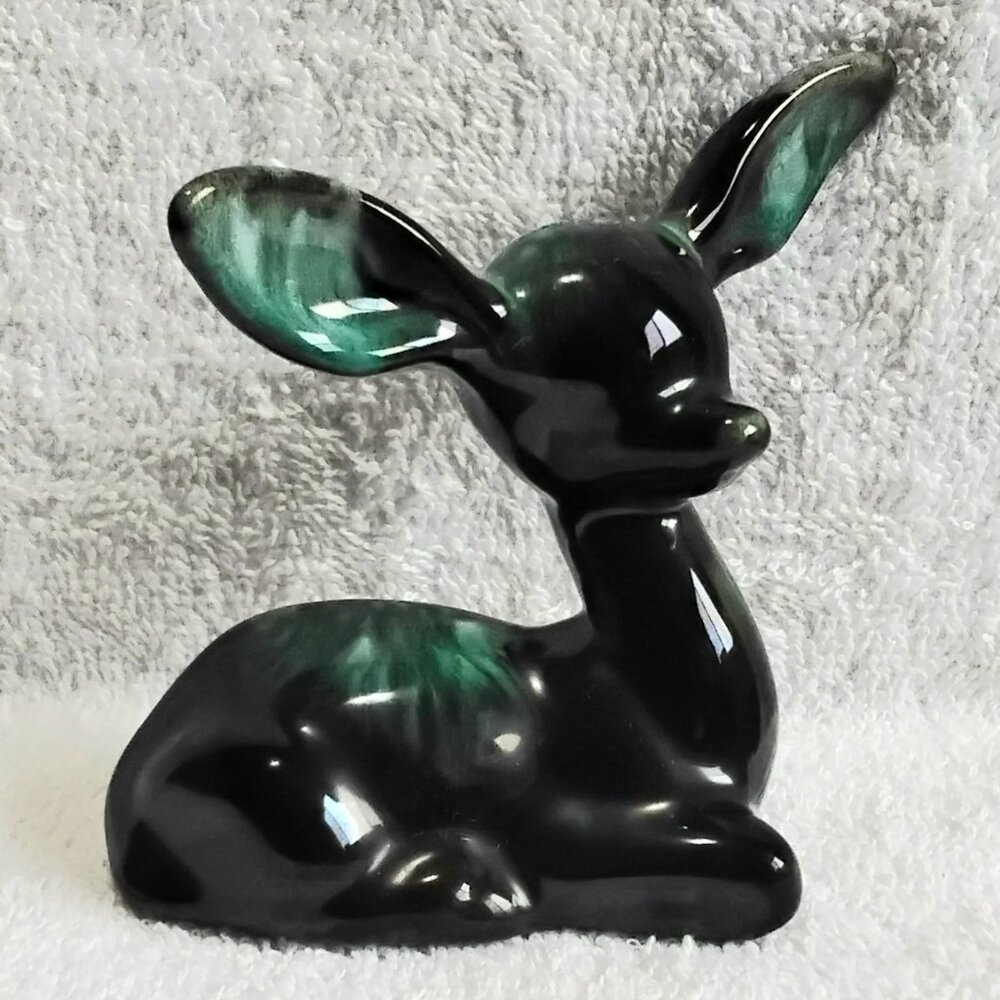Vintage 4 1/2" Doe (Deer) by Blue Mountain Pottery!!